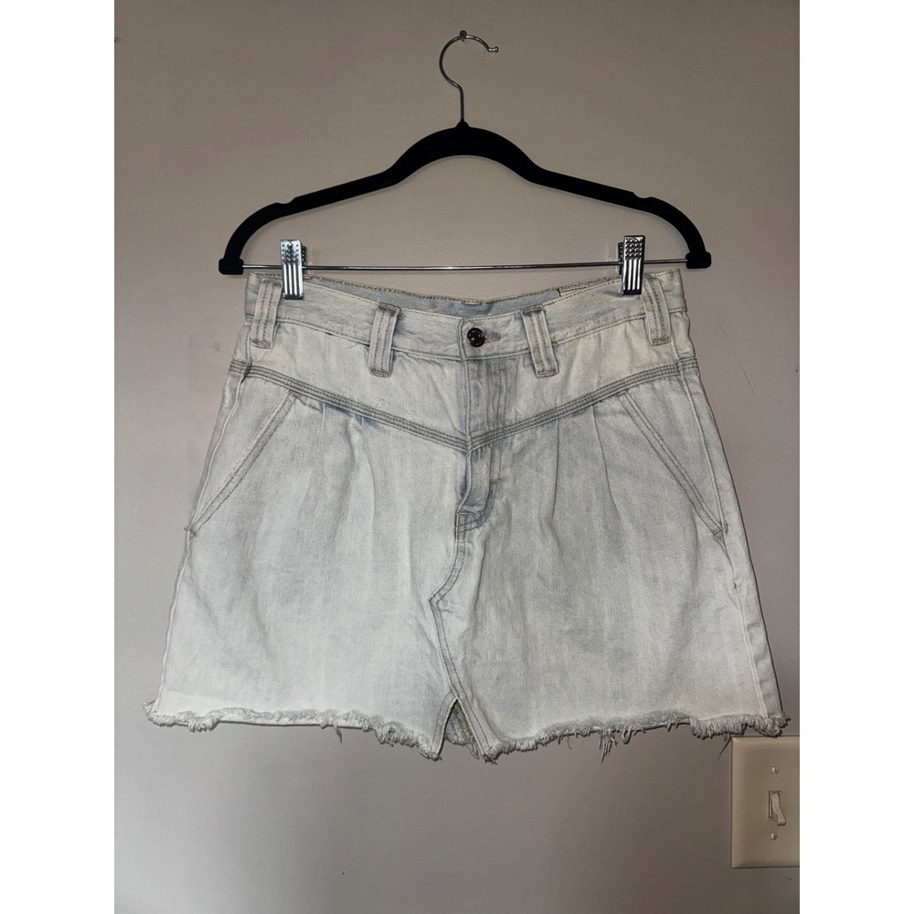 Free People We The Free Light Wash Denim Pleated Mini Skirt Raw Hem Size 27